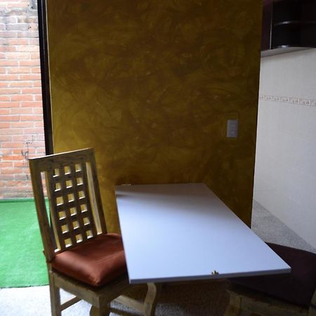 Hotel Tolotzin Toluca Chambre photo
